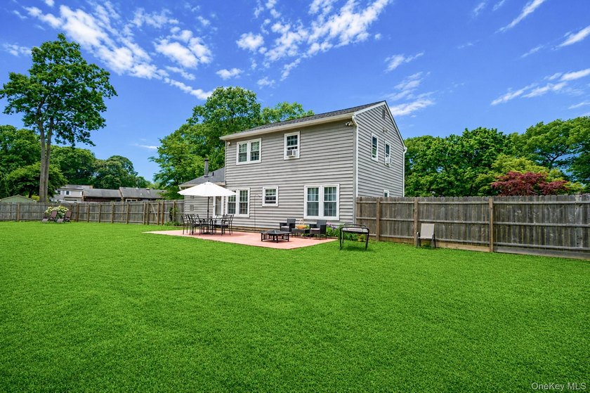 Welcome home to this charming and move-in-ready 3-bedroom, 1 - photo 29