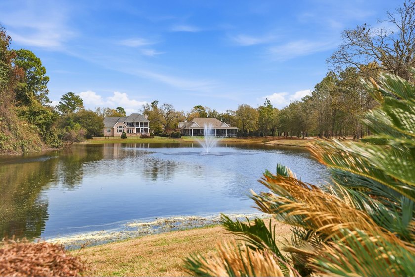 One of the most private settings in Huntington Lake Villas - - photo 4