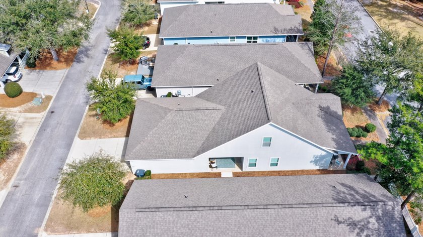 Welcome to this beautiful 4-bedroom, 3-bath home located in the - photo 3