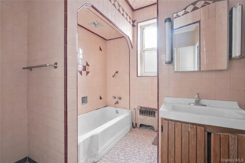 Welcome to 224 East 55th Street, a spacious and well-maintained - photo 20