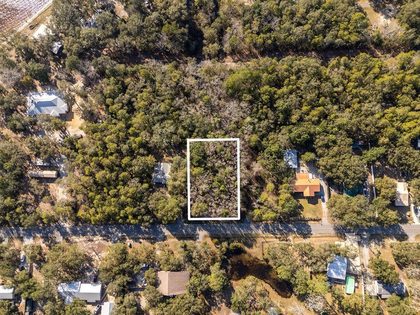 Discover the perfect spot to build your dream home! This level - photo 2