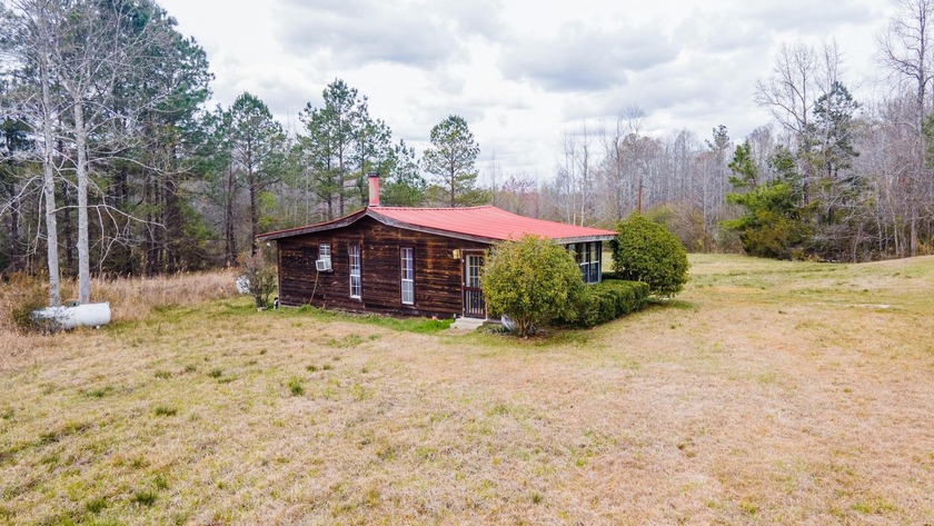 Here's your chance to own a unique property with a private - photo 20