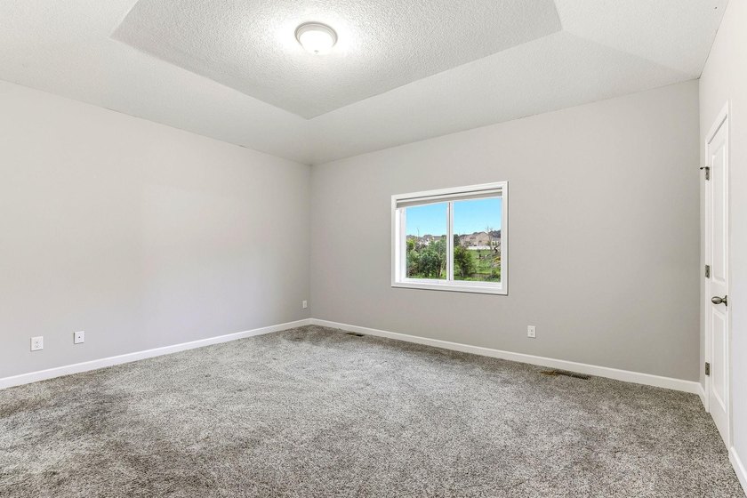 This beautifully maintained Prior Lake home features a spacious - photo 21
