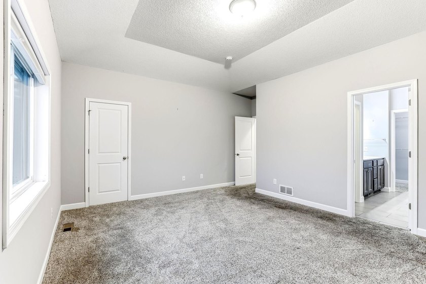 This beautifully maintained Prior Lake home features a spacious - photo 22