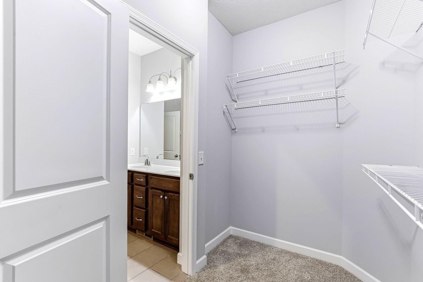 This beautifully maintained Prior Lake home features a spacious - photo 28