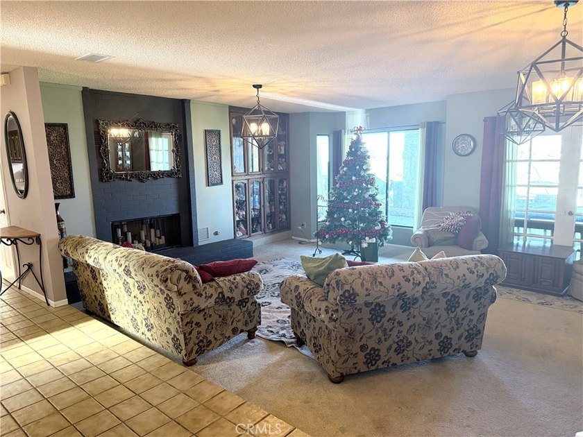 2075 Cambridge Way - photo 9