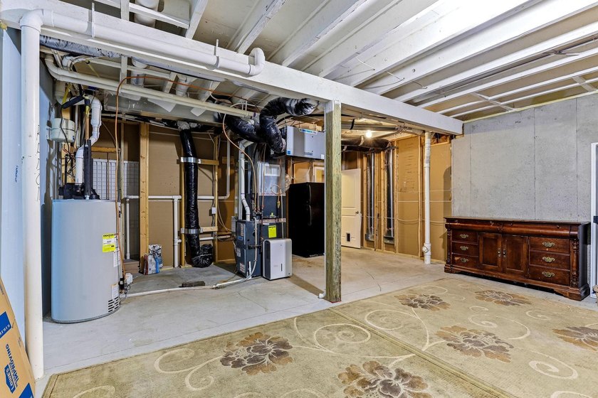 This beautifully maintained Prior Lake home features a spacious - photo 43