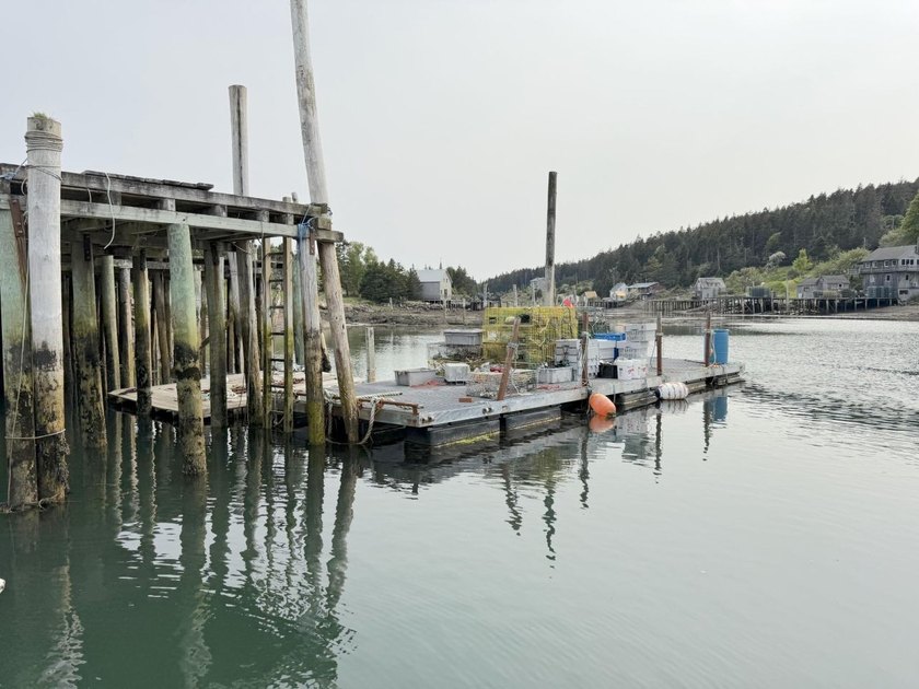 A rare inner harbor offering with a 5 bedroom house and a 32 x - photo 2