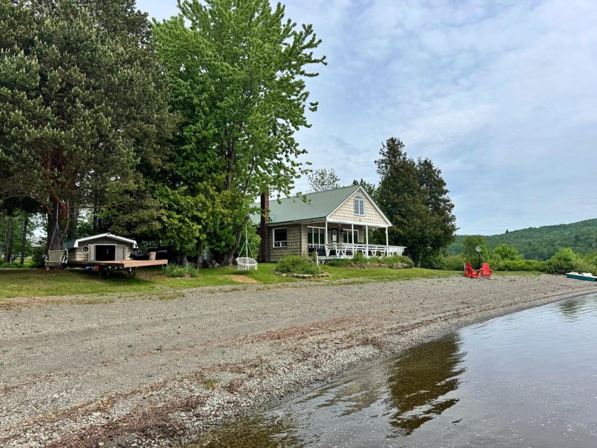 Over an Acre on the Lake! 300 Feet of Waterfront with breath - photo 22