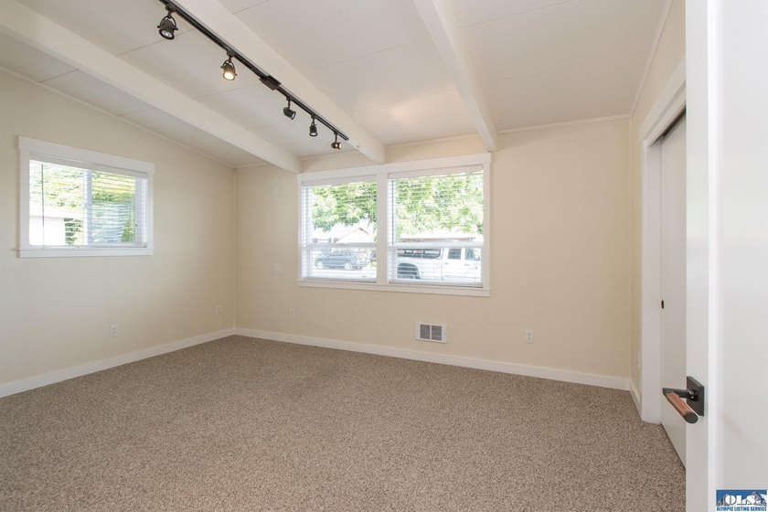 Commercial? Residential? Investment? The choice is yours - photo 29
