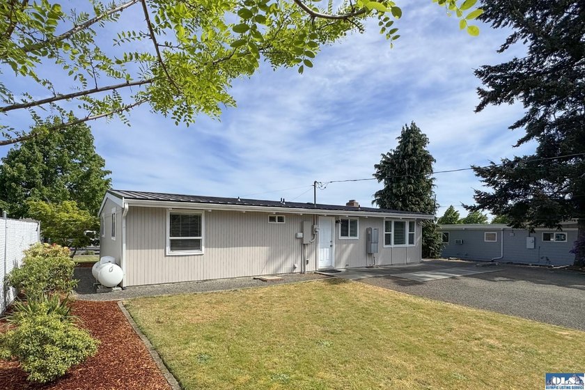 Commercial? Residential? Investment? The choice is yours - photo 36