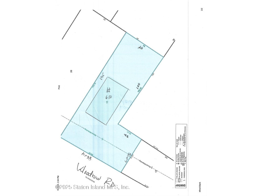 Large 2 family with basement, large yard and in-ground pool - photo 9