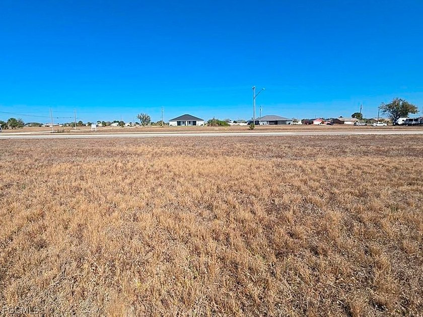 Clear Vacant Lot conveniently situated on a major corridor in - photo 3