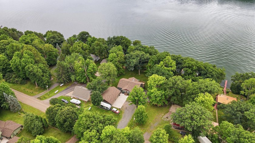 Welcome to your dream lake retreat on beautiful Loveless Lake - photo 6