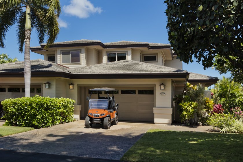 Within the Villages at Mauna Lani, this upgraded residence - photo 13