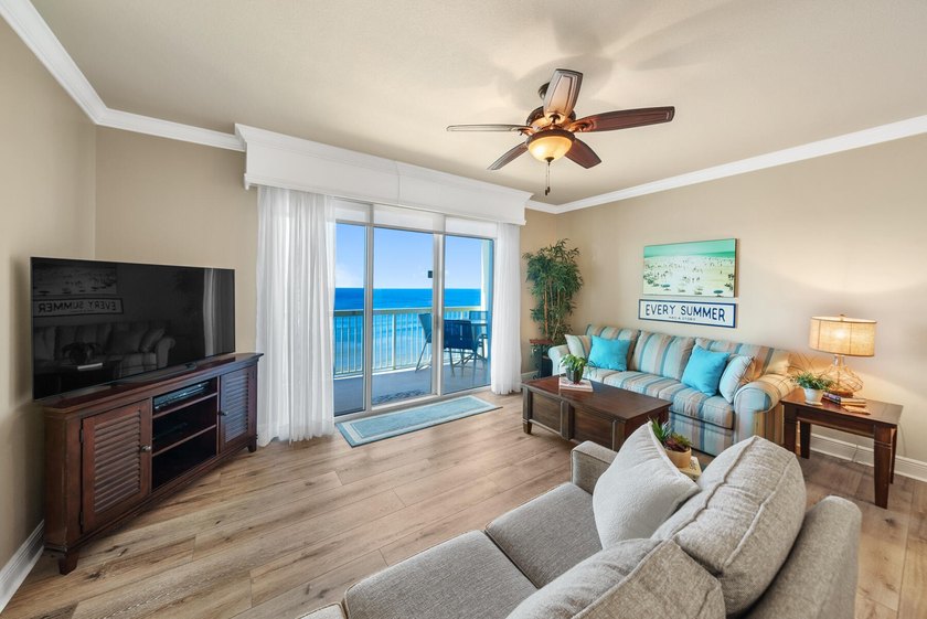 Welcome to your perfect beach getaway! Celadon Beach Resort is a - photo 9