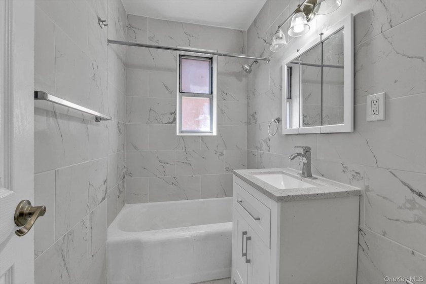 Sponsor Unit! This beautifully renovated one bedroom corner - photo 12