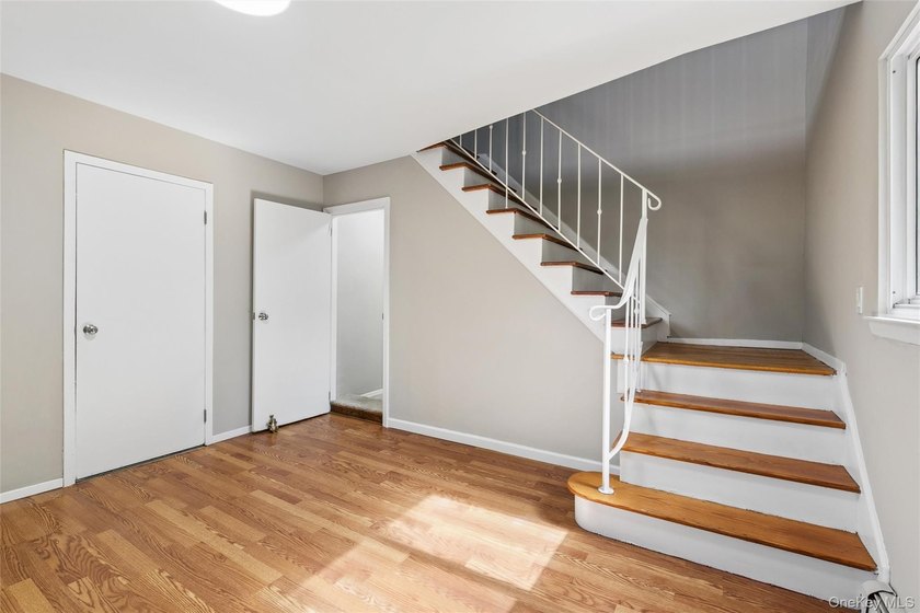 Nestled in the sought-after Lake Panamoka community, this - photo 5