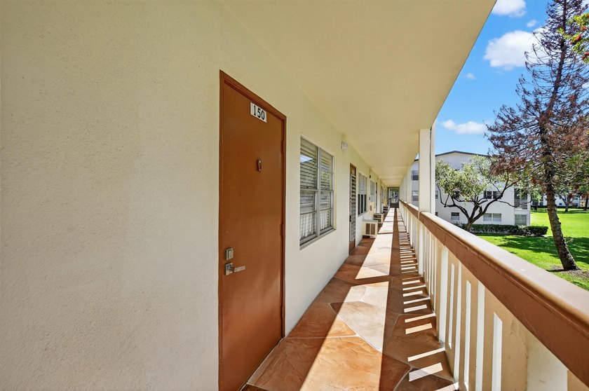Beautifully RENOVATED 2nd floor CORNER condo in Century Village - photo 5