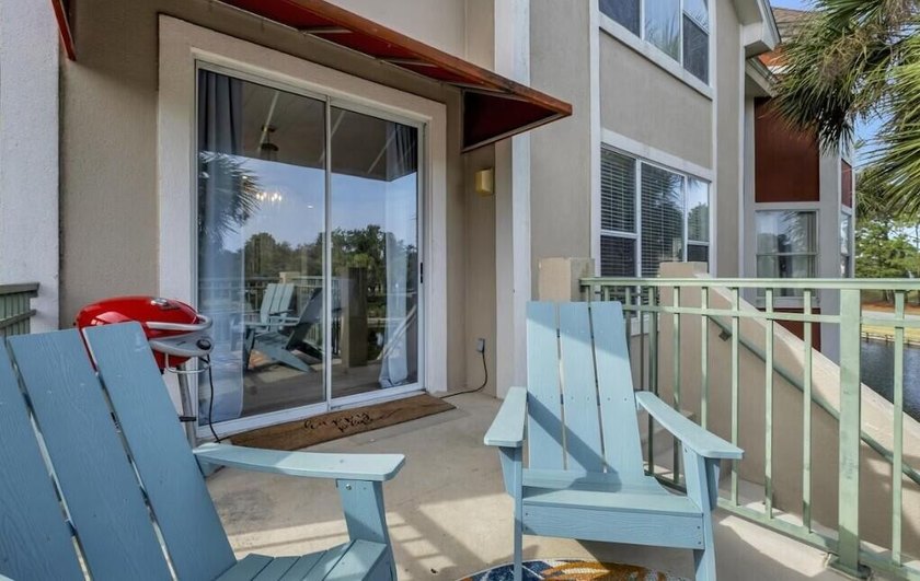 This TOTALLY renovated unit is a must see for anyone looking for - photo 27