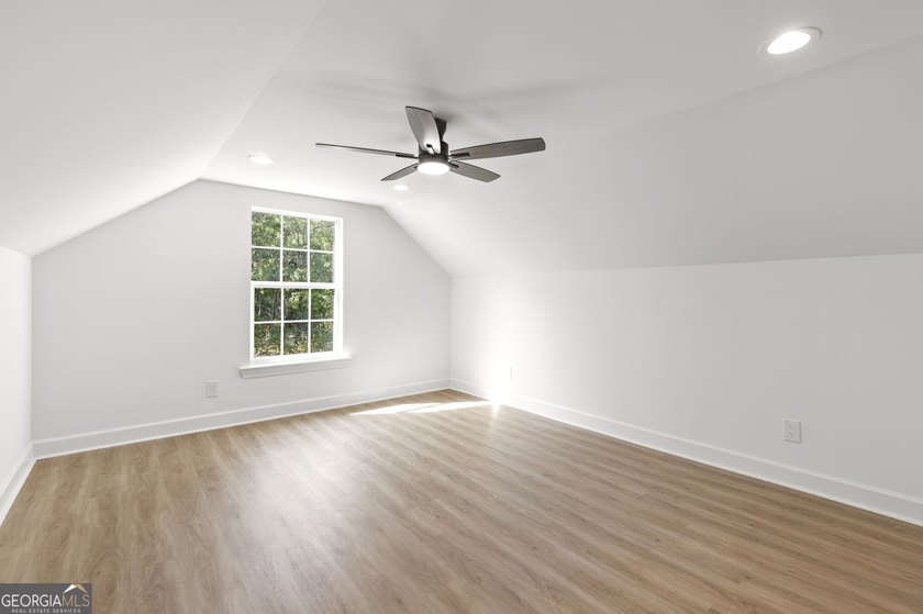 Renovated 5BR Estate on 1.2 Acres with 2,400 sq ft Shop - - photo 34