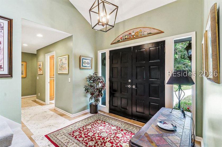 Exceptional value on superbly maintained residence with spacious - photo 11