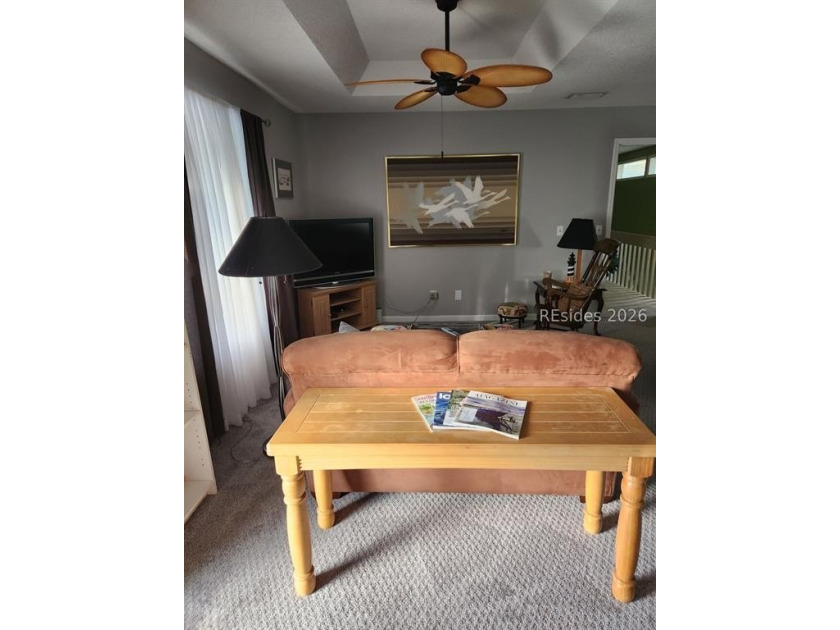 Exceptional value on superbly maintained residence with spacious - photo 48