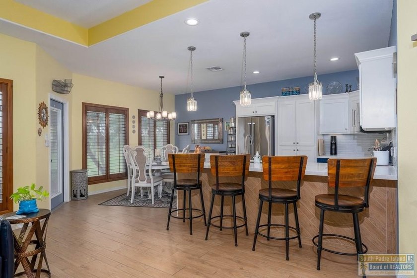 Experience the feeling of coming home to comfort, style &amp; - photo 6