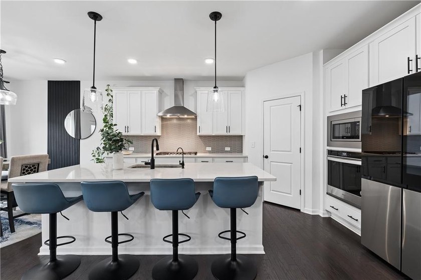 MAKE THIS GORGEOUS HOME YOURS this summer. East Facing ! With - photo 7