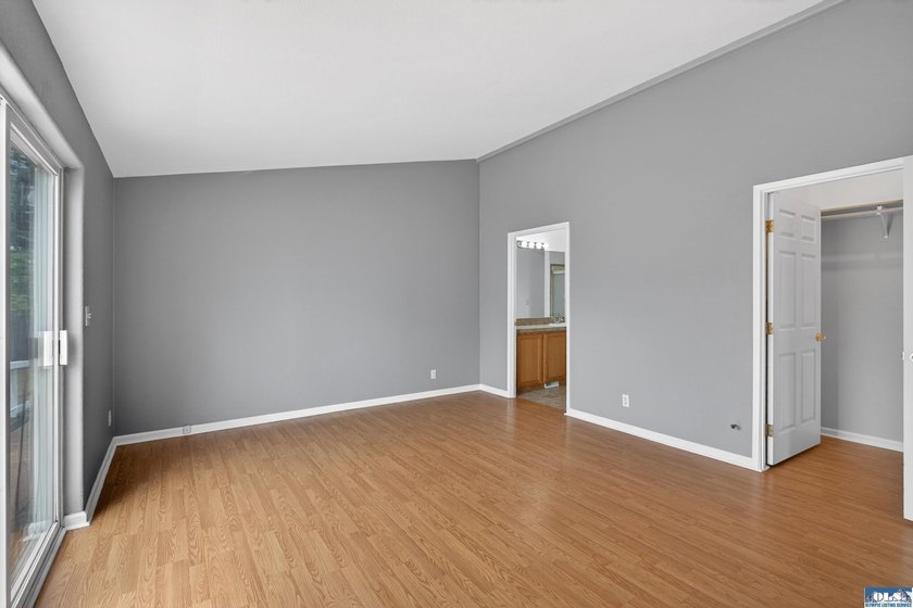 You need to see this in person - affordable, super clean - photo 24
