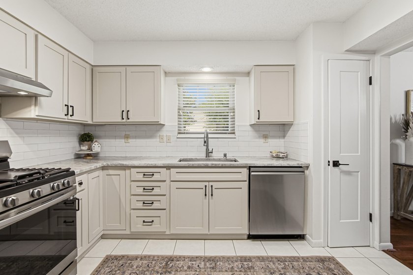 Welcome to 3793 Peachtree Way--a beautifully updated home that - photo 8