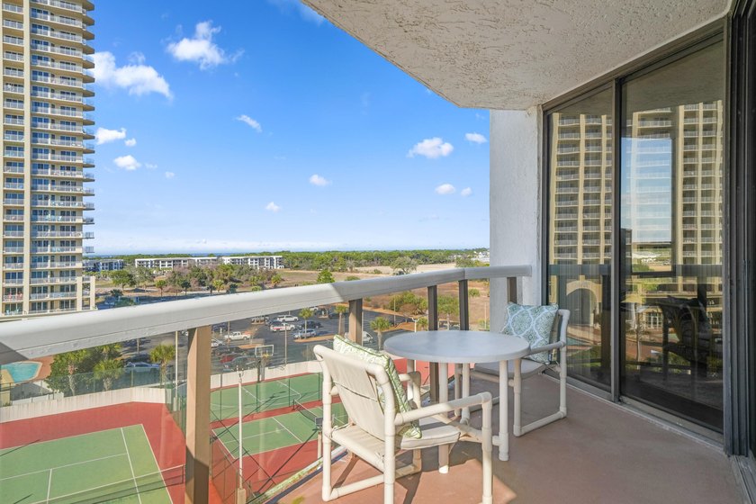 This bright and fresh 2-bedroom Gulf-front unit has been - photo 25