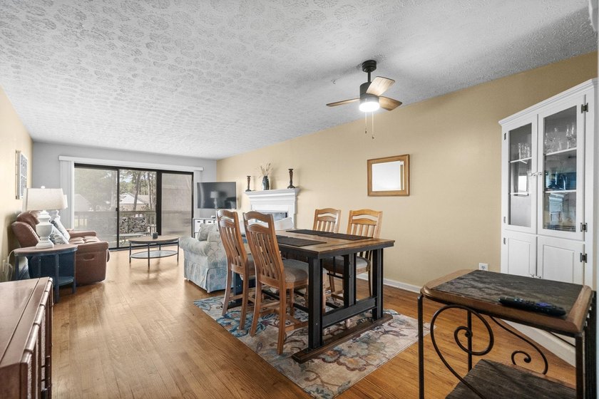 Pond View - 1st Floor - Fully Furnished Opportunity meets - photo 5