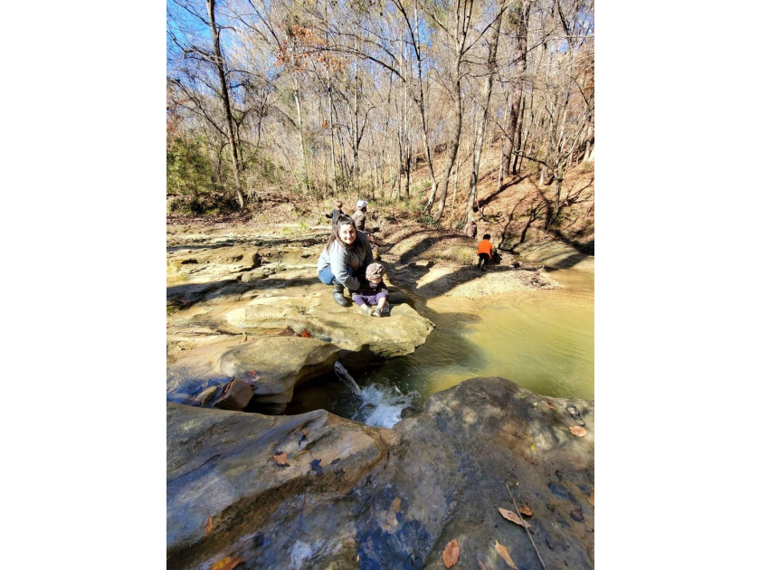 Approximately 175 acres in prime MS hunting country! This - photo 5