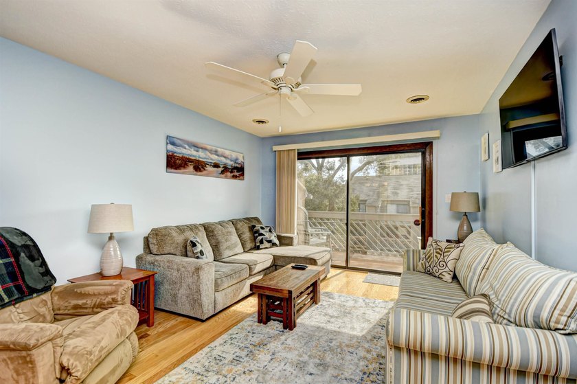 Location! Location! Location! Welcome to this 2 bedroom 2 bath - photo 8