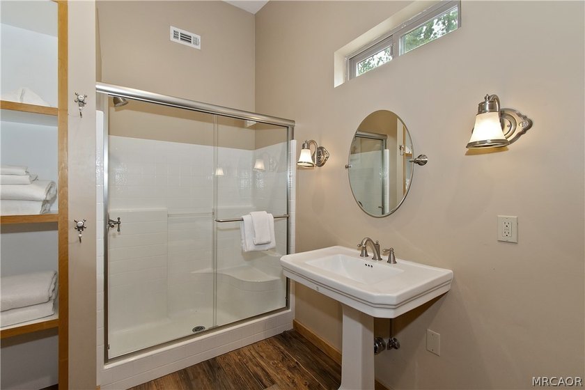 This home is for those that want a remodeled house with room to - photo 42