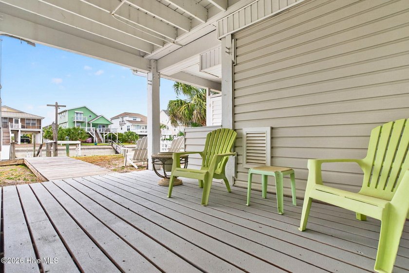 Wake up to ocean breezes and end your days with glowing coastal - photo 54