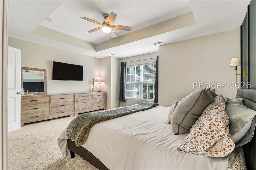 Located in the newer section of Wellstone and built in 2018 - photo 18