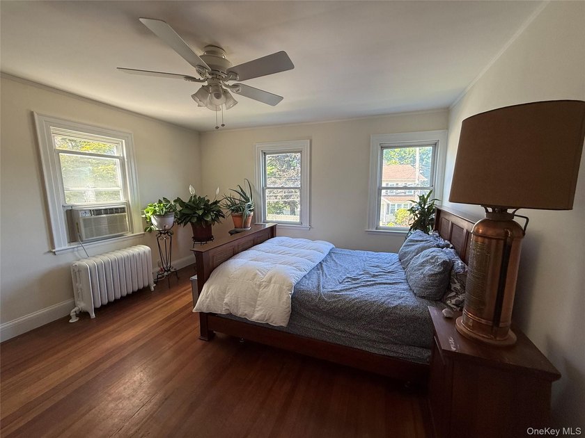 Nestled in the heart of the Rochelle Heights Historic District - photo 5