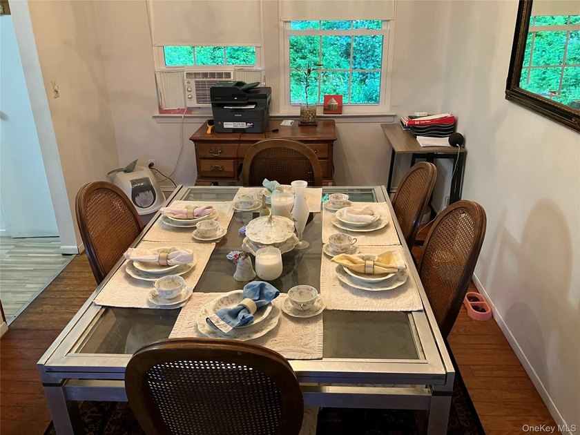 Presenting a premier buying opportunity in Glen Cove. This - photo 6