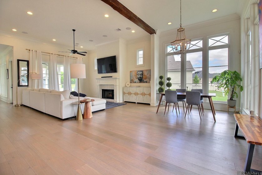 Stunning with a true stately presence, this beautifully designed - photo 7