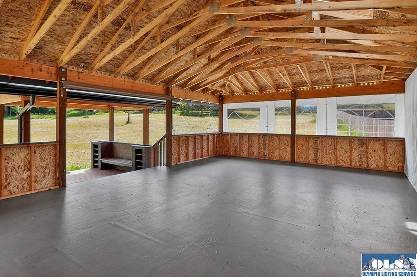 Creekside Property with Multiple Utilities &amp; Improvements. Rare - photo 47