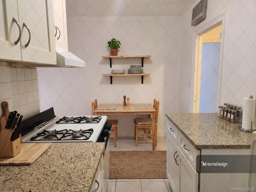Bright, Large Studio with Renovated Kitchen and Bath and New - photo 9