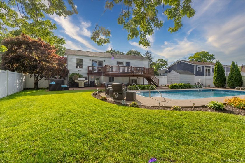 Welcome Home To This Incredible 2200 Interior Square Feet - photo 9
