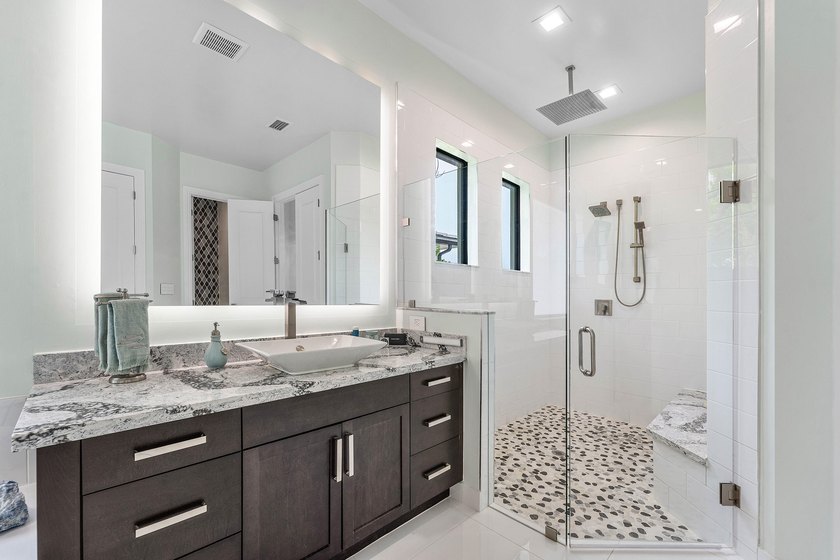Why wait to build? This stunning 2019 estate home in highly - photo 30