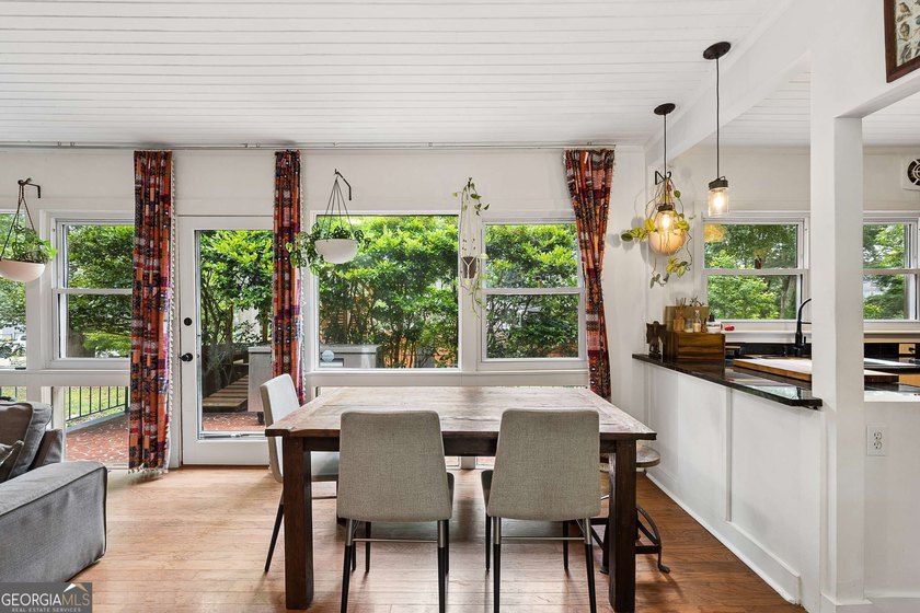 Located in sought-after East Lake, within the coveted 1st-tier - photo 8
