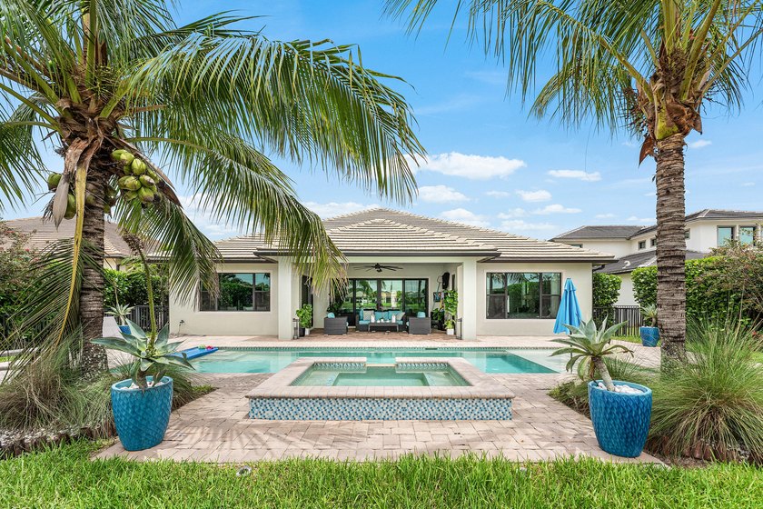 Why wait to build? This stunning 2019 estate home in highly - photo 38