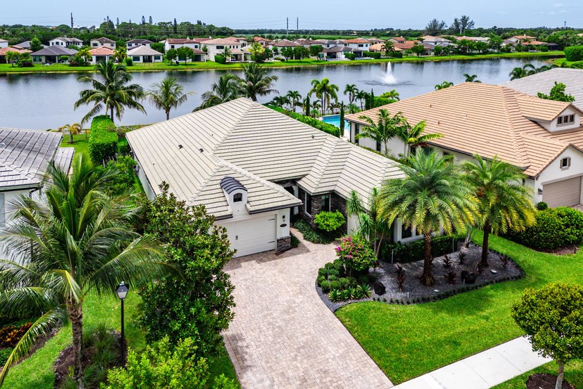 Why wait to build? This stunning 2019 estate home in highly - photo 39