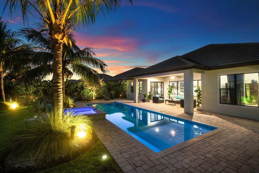 Why wait to build? This stunning 2019 estate home in highly - photo 47