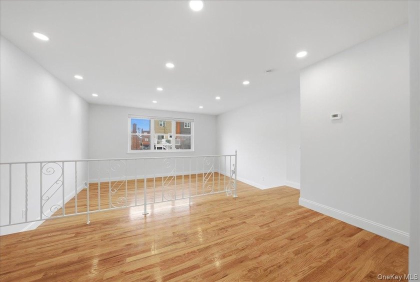 Fully renovated Single Family located in the highly sought-after - photo 11